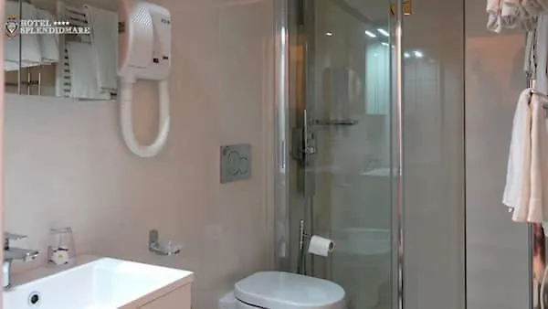 Hotel Splendid Mare Laigueglia Italy